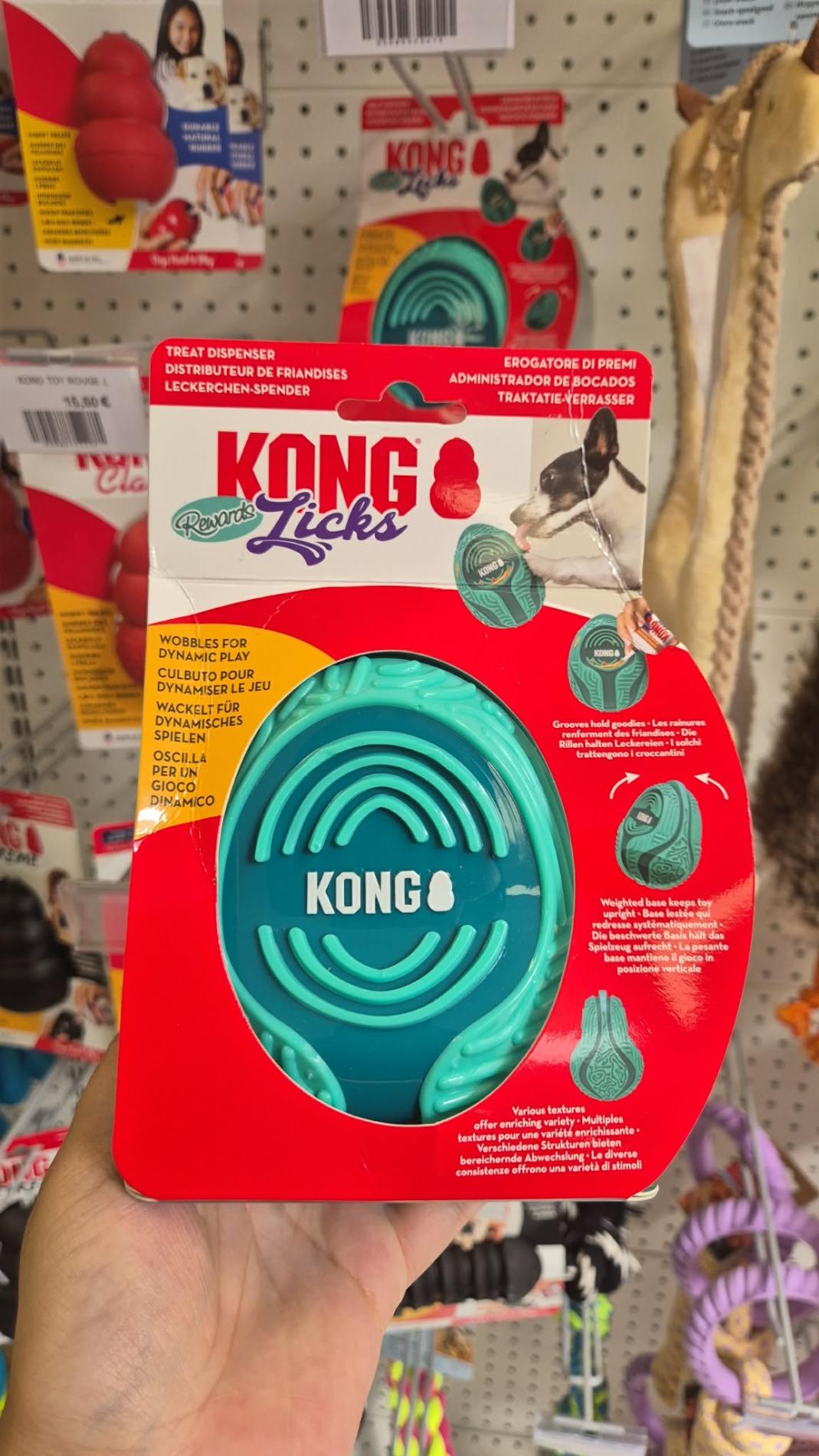 KONG licks rewards